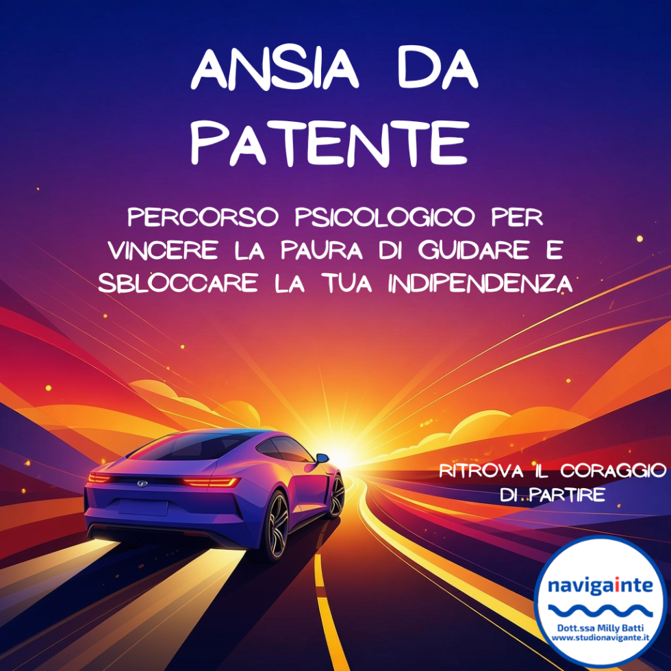 Automobile che viaggia verso il sole all'alba per il percorso psicologico Ansia da patente per vincere la paura di guidare e sbloccare la tua indipendenza Dott.ssa Milly Batti Studio Navigante